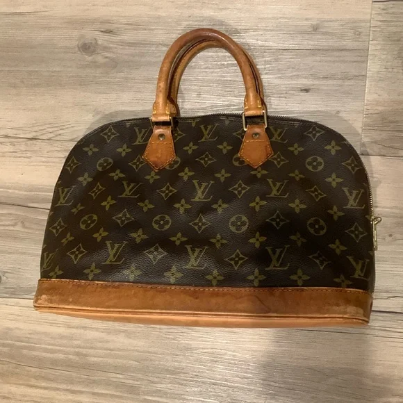 Louis Vuitton Bags Authentic Lv Louis Vuitton Monogram Alma Pm With Date Code Vi 993 Poshmark